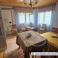 de-vanzare-casa-4-camere-cu-teren-5500-mp-in-leresti-arges-2