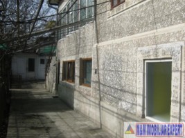 vila-7-cam-teren-363-mp-semicentral-campulung-muscel-arges-1