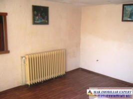 vila-7-cam-teren-363-mp-semicentral-campulung-muscel-arges-3