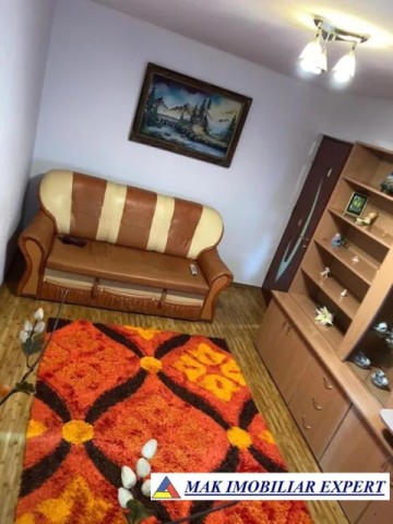 vandut-apartament-2-camere-cf-2-et-44-visoi-campulung-muscel-arges-1
