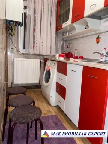 vandut-apartament-2-camere-cf-2-et-44-visoi-campulung-muscel-arges-7