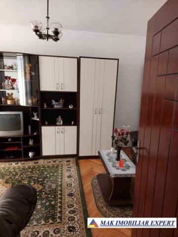 nongrata-garsoniera-cf-1-et-p4-campulung-3