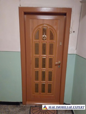 nongrata-garsoniera-cf-1-et-p4-campulung-10