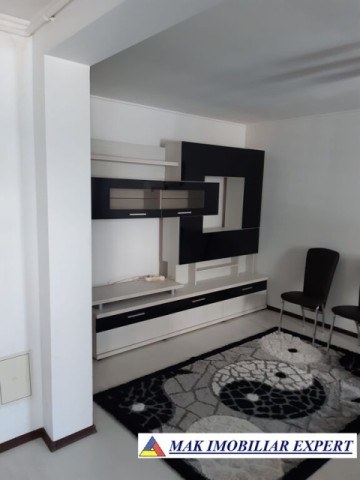 vandut-apartament-2-camere-cf-1-p4-campulung-5