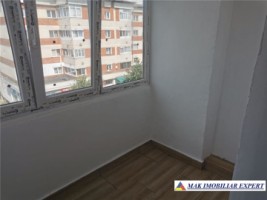 vandut-apartament-3-camere-cf-1-et-44-campulung-10