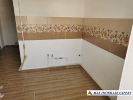 vandut-apartament-3-camere-cf-1-et-44-campulung-23