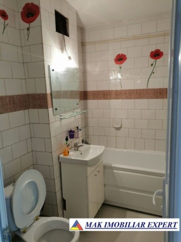 vandut-apartament-3-camere-cf-1-et-44-campulung-27