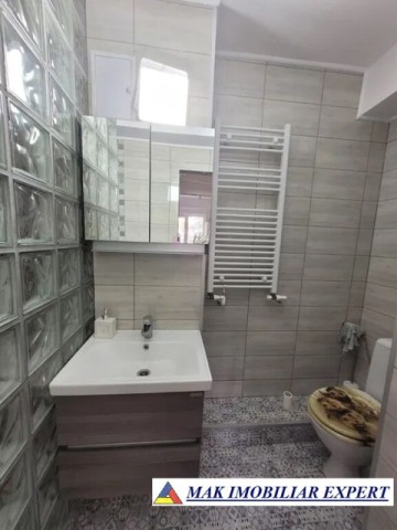 mai-2027-apartament-2-camere-confort-1-etaj-24-de-inchiriat-in-centru-campulung-muscel-arges-2