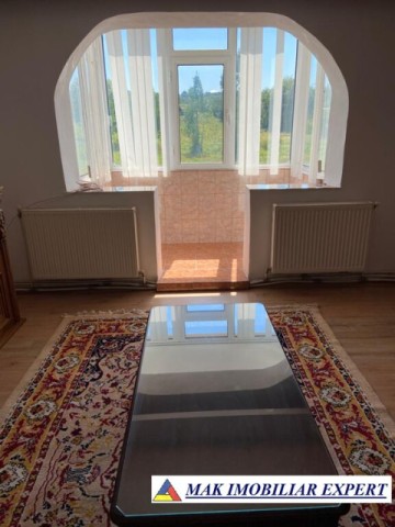 vandut-nu-colaboreaza-apartament-4-camere-cf1-et-24-campulung-1