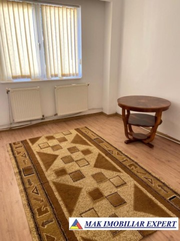 vandut-nu-colaboreaza-apartament-4-camere-cf1-et-24-campulung-6