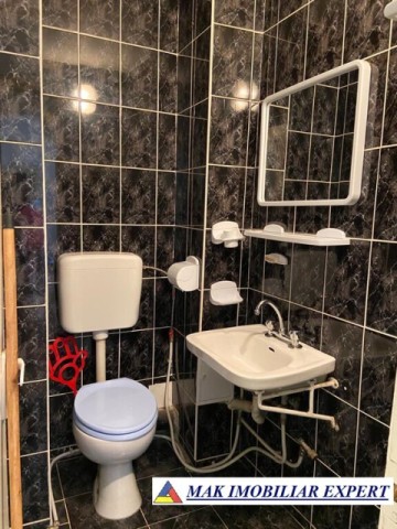 vandut-nu-colaboreaza-apartament-4-camere-cf1-et-24-campulung-14