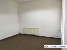 birouri-pentru-inchiriat-campulung-1