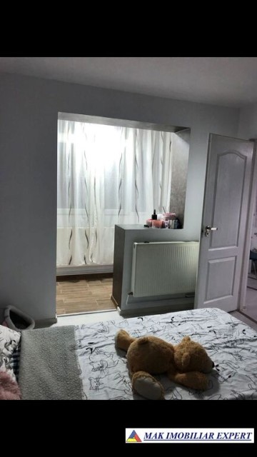 vandut-apartament-2-camere-cf-1-et-24-campulung-2