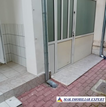 spatiu-birou-30-mp-in-centru-campulung-muscel-arges-1