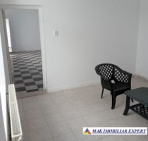 spatiu-birou-21-mp-centru-campulung-muscel-arges-6