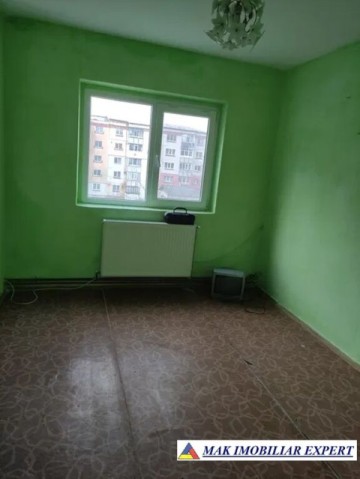 exclusivitate-vali-aprilie-2026-vand-apartament-3-camere-confort-1-et-2-grui-campulung-muscel-arges-5