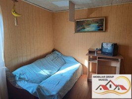 vanzare-casa-in-campulung-intr-o-zona-linistita-cu-vedere-panoramica-a-orasului-cu-teren-intravilan-de-5393-mp-la-pretul-de-60000-negociabil-de-euro-5