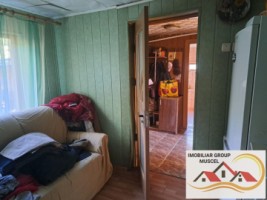 vanzare-casa-in-campulung-intr-o-zona-linistita-cu-vedere-panoramica-a-orasului-cu-teren-intravilan-de-5393-mp-la-pretul-de-60000-negociabil-de-euro-13
