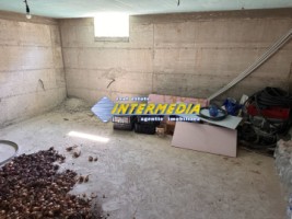 casa-noua-la-rosu-de-vanzare-cu-teren-900-mp-la-asfalt-9