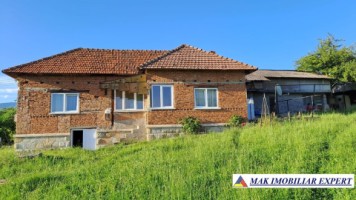 vand-casa-4-camere-cu-3002-mp-teren-in-albestii-de-muscel-arges