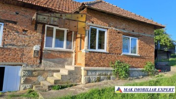 vand-casa-4-camere-cu-3002-mp-teren-in-albestii-de-muscel-arges-4