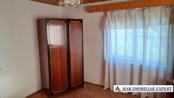 vand-casa-4-camere-cu-3002-mp-teren-in-albestii-de-muscel-arges-7