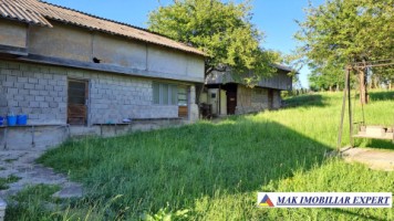 vand-casa-4-camere-cu-3002-mp-teren-in-albestii-de-muscel-arges-14