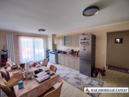 vila-noua-de-vanzare-6-camere-teren-1700-mp-grui-campulung-muscel-arges-7