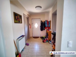 vila-noua-de-vanzare-6-camere-teren-1700-mp-grui-campulung-muscel-arges-15