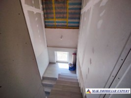 vila-noua-de-vanzare-6-camere-teren-1700-mp-grui-campulung-muscel-arges-22