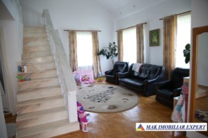 vila-8-camere-cu-teren-1200-mp-de-vanzare-in-apa-sarata-campulung-muscel-arges-5