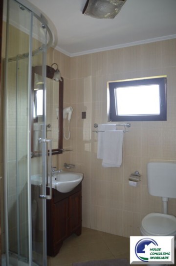 pensiune-de-vanzare-noua-camere-parcarebbq-15