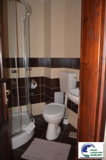 pensiune-de-vanzare-noua-camere-parcarebbq-19