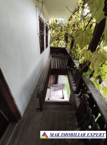 casa-2-camere-teren-1500-mp-apa-sarata-campulung-arges-7