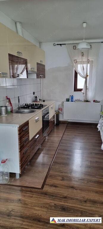 casa-4-camere-teren-2200-mp-pietrosani-domnesti-arges-11