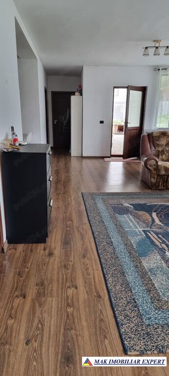 casa-4-camere-teren-2200-mp-pietrosani-domnesti-arges-6