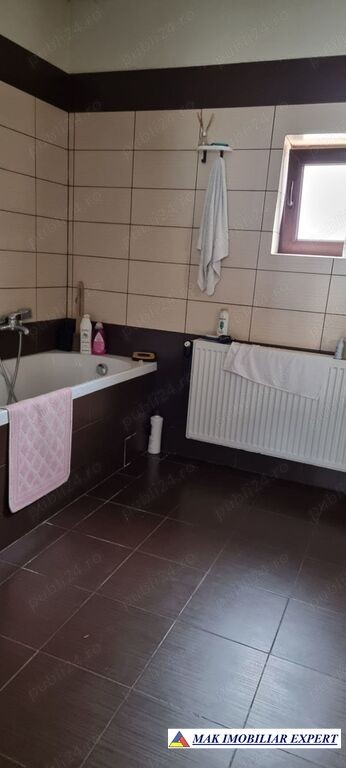 casa-4-camere-teren-2200-mp-pietrosani-domnesti-arges-13