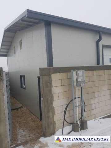 hala-200-mp-teren-400-mp-intravilan-campulung-muscel-arges-8