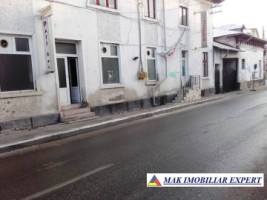 sp-comercial-1679-mp-teren-88037-mp-centru-campulung-arges