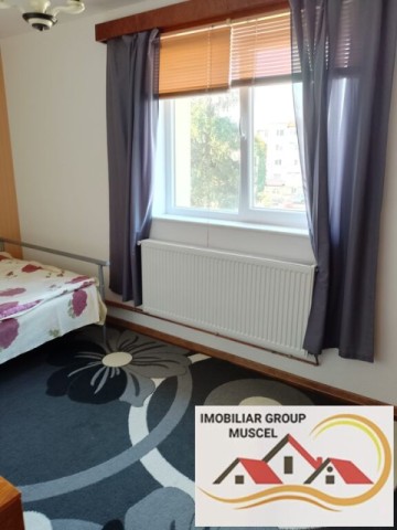 vanzare-apartament-cu-2camere-confort-1-decomandat-la-etaj-2-in-centrul-campulung-pret-65000-euro-negociabil-apartament-este-termoizolatii-14