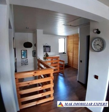 vila-5-camere-de-vanzare-cu-teren-800-mp-in-stalpeni-arges-7