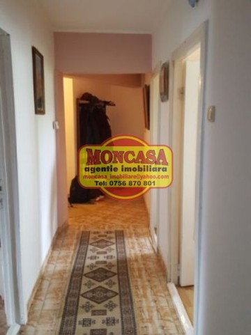 apartament-4-camere-zona-bucovina-etaj-4-cu-sarpanta-1