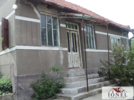 casa-de-vanzare-cu-47880-mp-teren-in-vintu-de-jos-mereteu-6