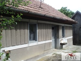 casa-de-vanzare-cu-47880-mp-teren-in-vintu-de-jos-mereteu-5