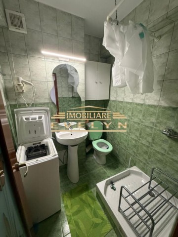 de-inchiriat-apartament-4-camere-piata-mare-8