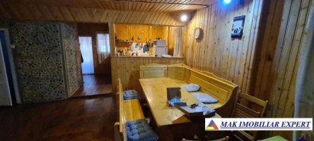 cabana-lemn-7-cam-teren-2000-mp-ciocanu-dambovicioara-arges-5