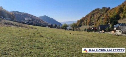 cabana-lemn-7-cam-teren-2000-mp-ciocanu-dambovicioara-arges-9