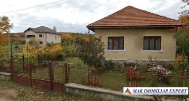 casa-2-camere-teren-2056-mp-apa-sarata-campulung-muscel-ag-2