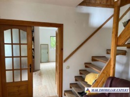 vila-5-camere-teren-1600-mp-de-vanzare-in-leresti-arges-8