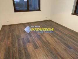 casa-noua-4-camere-de-inchiriat-in-cetate-alba-iulia-cu-garaj-18